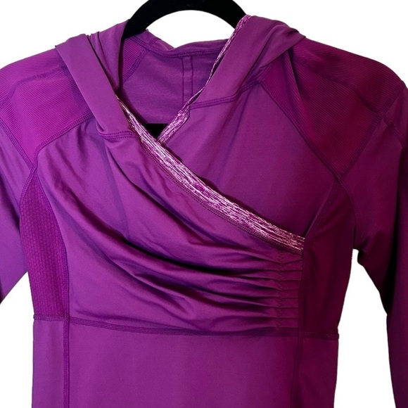 Lululemon Run:Cross Train Pullover Hoodie- Size 2 - Picture 4 of 13